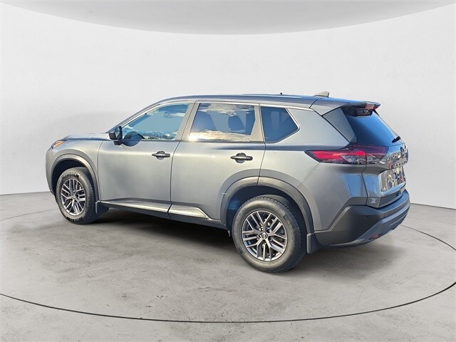 2023 Nissan Rogue S photo 3