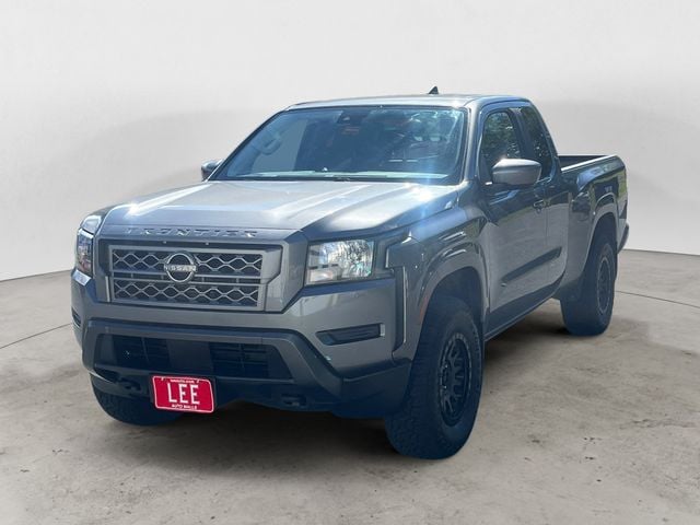 2022 Nissan Frontier Truck 