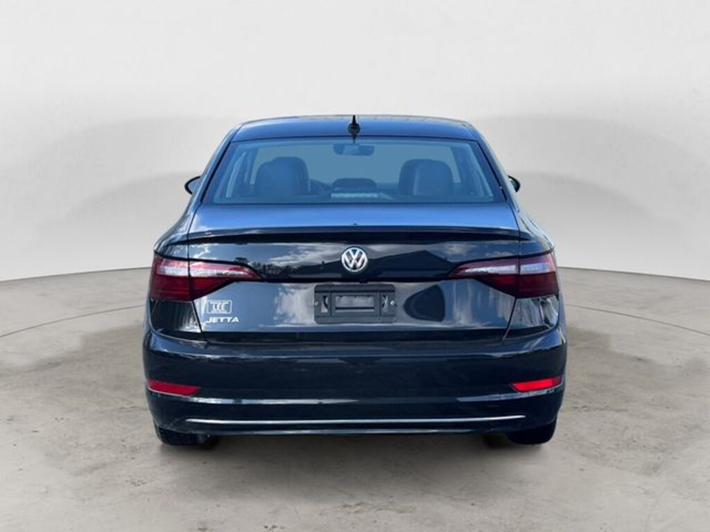 Used 2021 Volkswagen Jetta 1.4T SE Sedan