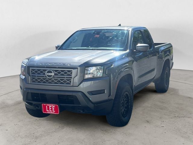 2022 Nissan Frontier Truck 