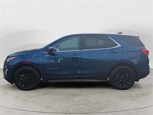 2021 Chevrolet Equinox LT photo 2