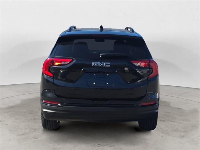 2021 Gmc Terrain SLE photo 3