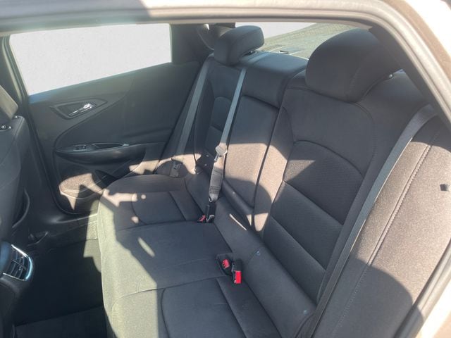 2024 Chevrolet Malibu 1LT - Photo 13