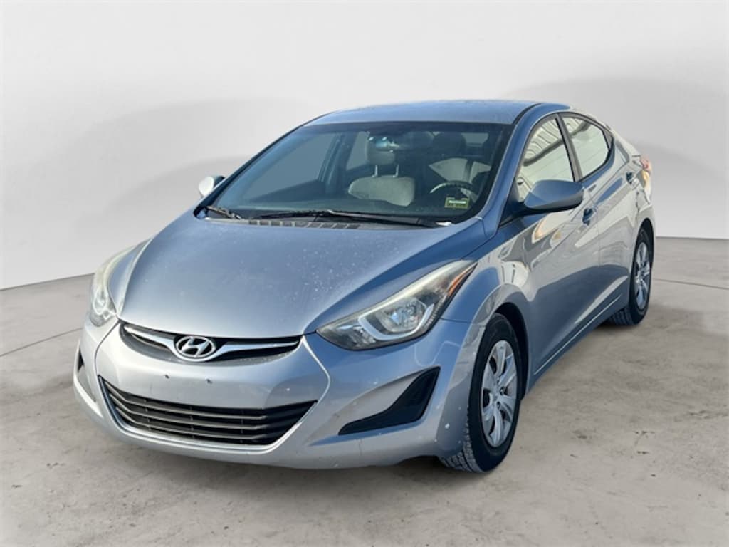 Used 2016 Hyundai Elantra SE Sedan
