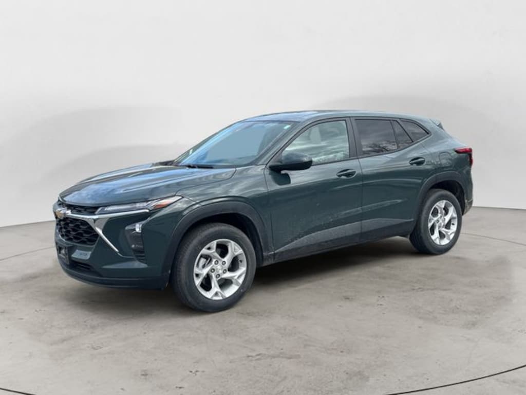 Used 2025 Chevrolet Trax LS SUV