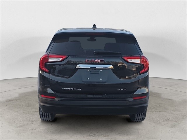 2024 Gmc Terrain SLE photo 4