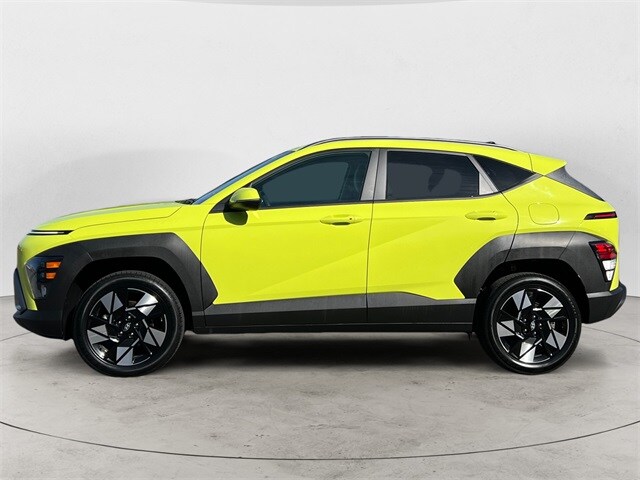 2024 Hyundai Kona SEL photo 2