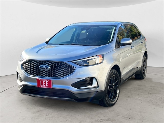 2023 Ford Edge SEL's photo
