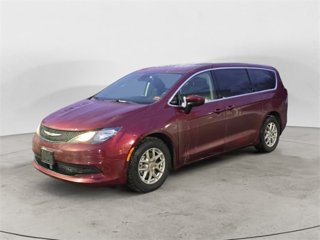 Used 2023 Chrysler Voyager LX Minivan/Van