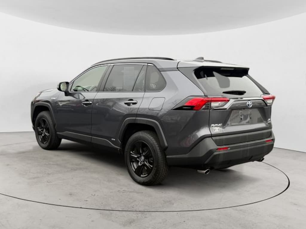 Used 2020 Toyota RAV4 Hybrid XLE SUV