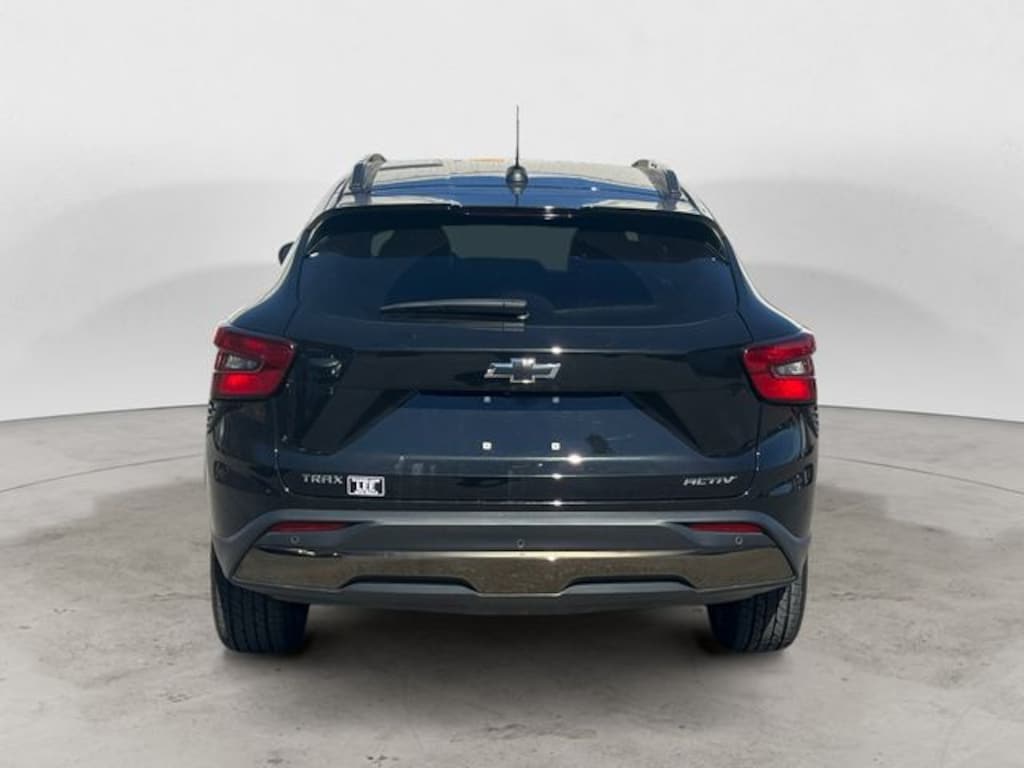 Used 2024 Chevrolet Trax Activ SUV