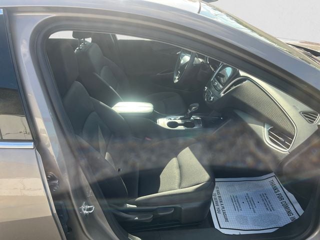 2024 Chevrolet Malibu 1LT - Photo 15