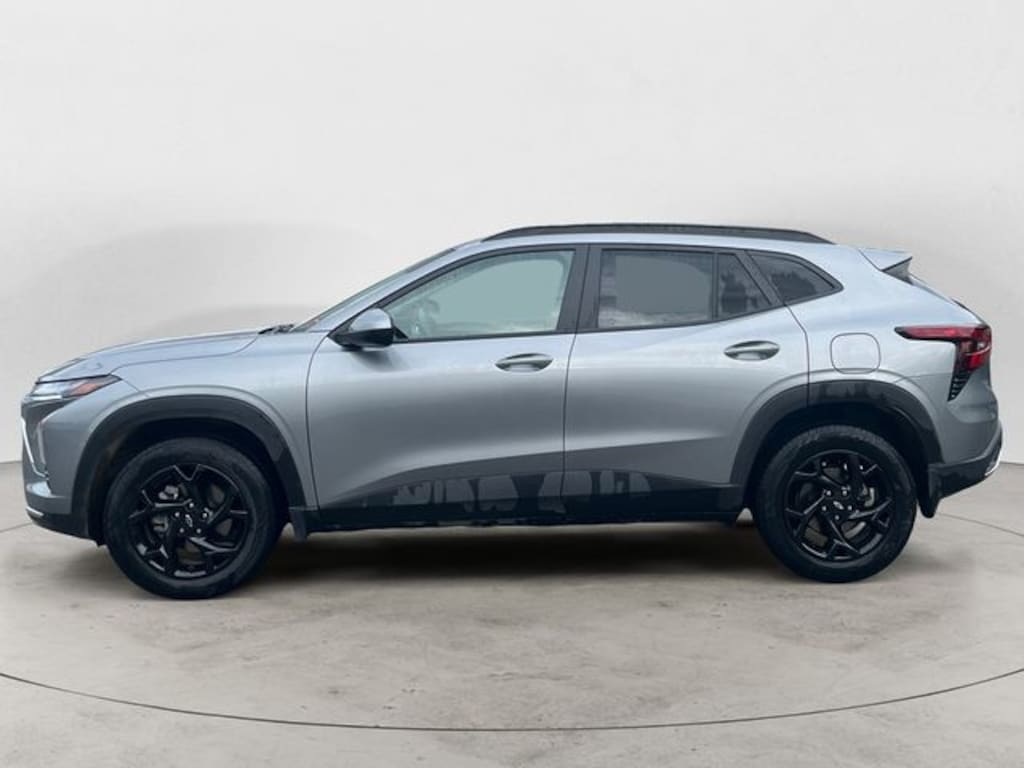 Used 2026 Chevrolet Trax LT SUV