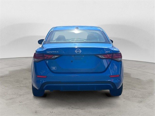 2021 Nissan Sentra SV photo 4