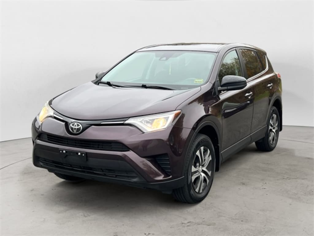 Used 2018 Toyota RAV4 LE SUV