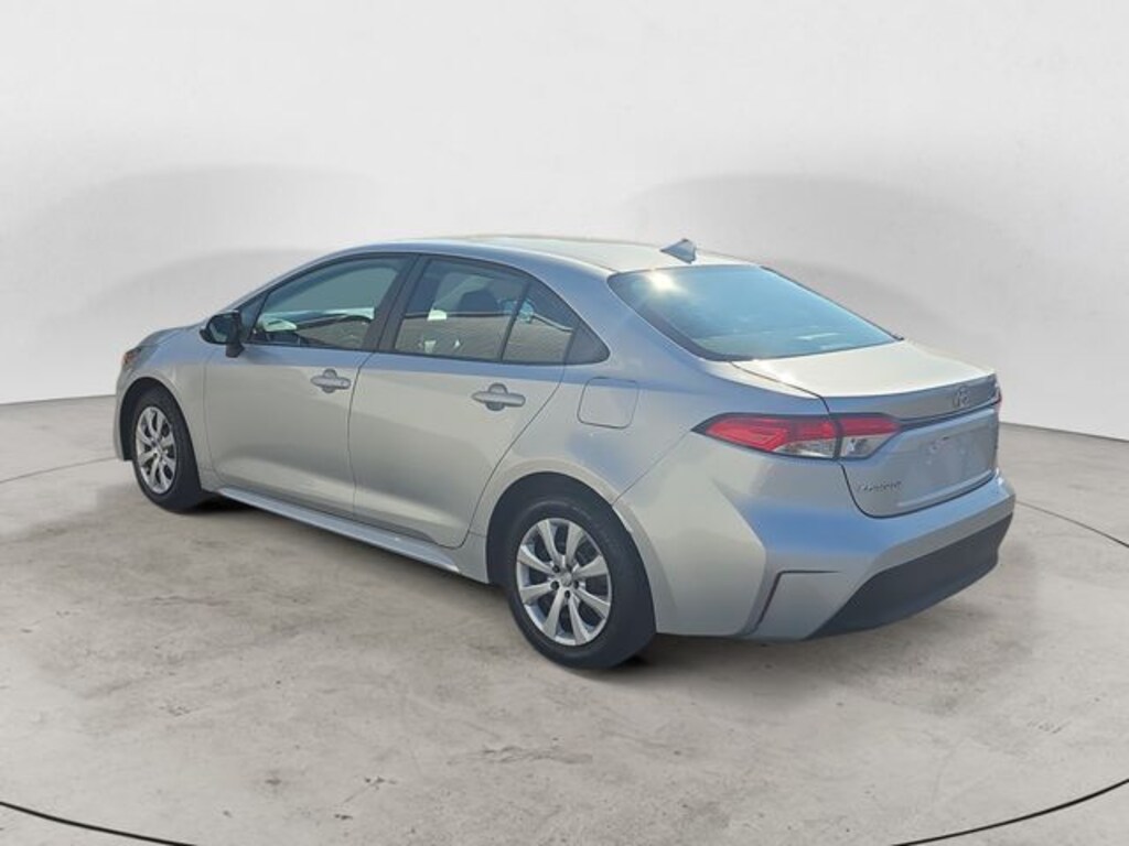 Used 2024 Toyota Corolla LE Sedan