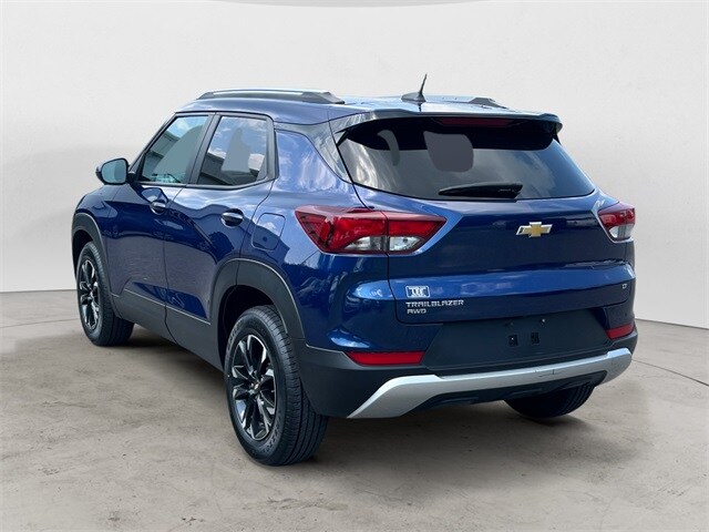 2023 Chevrolet Trailblazer LT photo 3