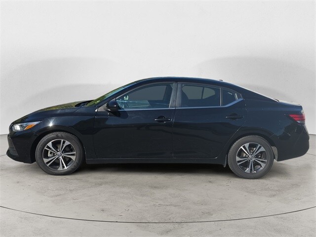 2021 Nissan Sentra SV photo 2