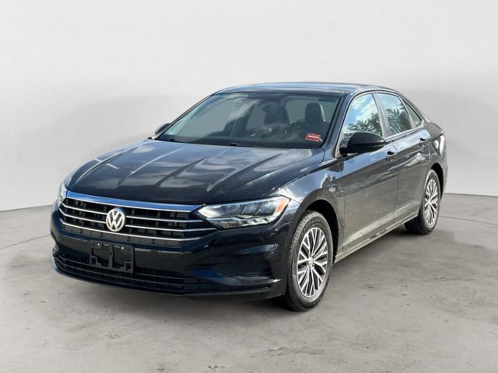 Used 2021 Volkswagen Jetta 1.4T SE Sedan