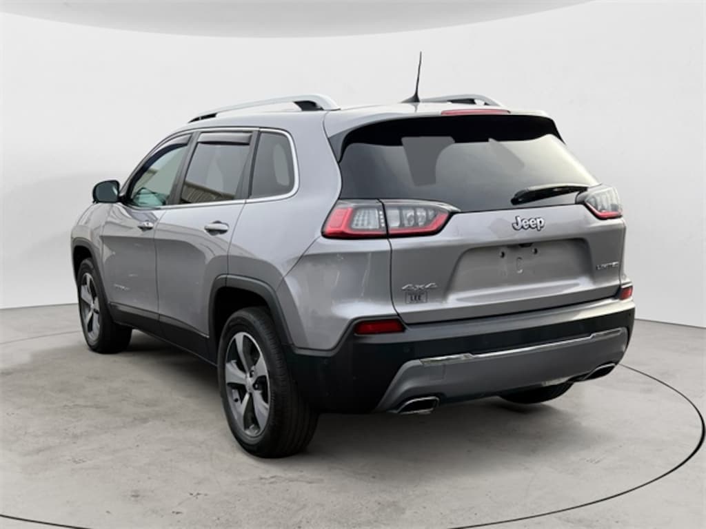 Used 2019 Jeep Cherokee Limited SUV