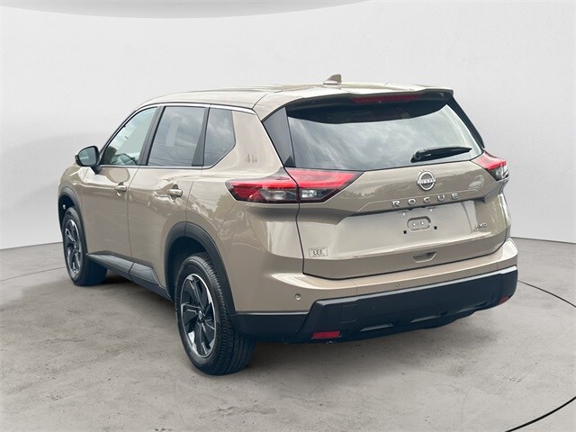 2025 Nissan Rogue SV photo 2