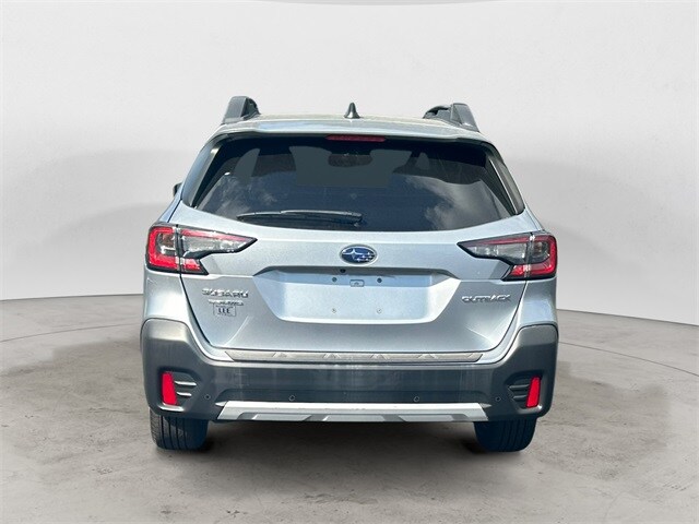 2020 Subaru Outback Limited photo 4