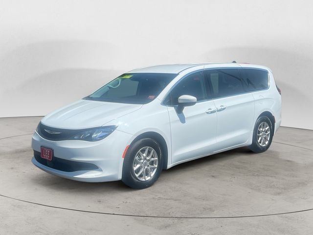 2023 Chrysler Voyager Minivan/Van 