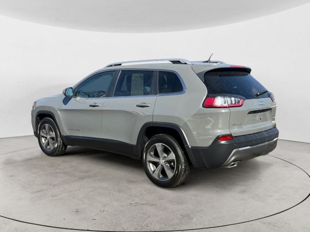 Used 2019 Jeep Cherokee Limited SUV