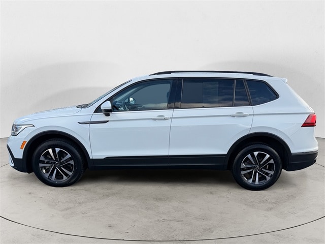 2024 Volkswagen Tiguan S photo 2