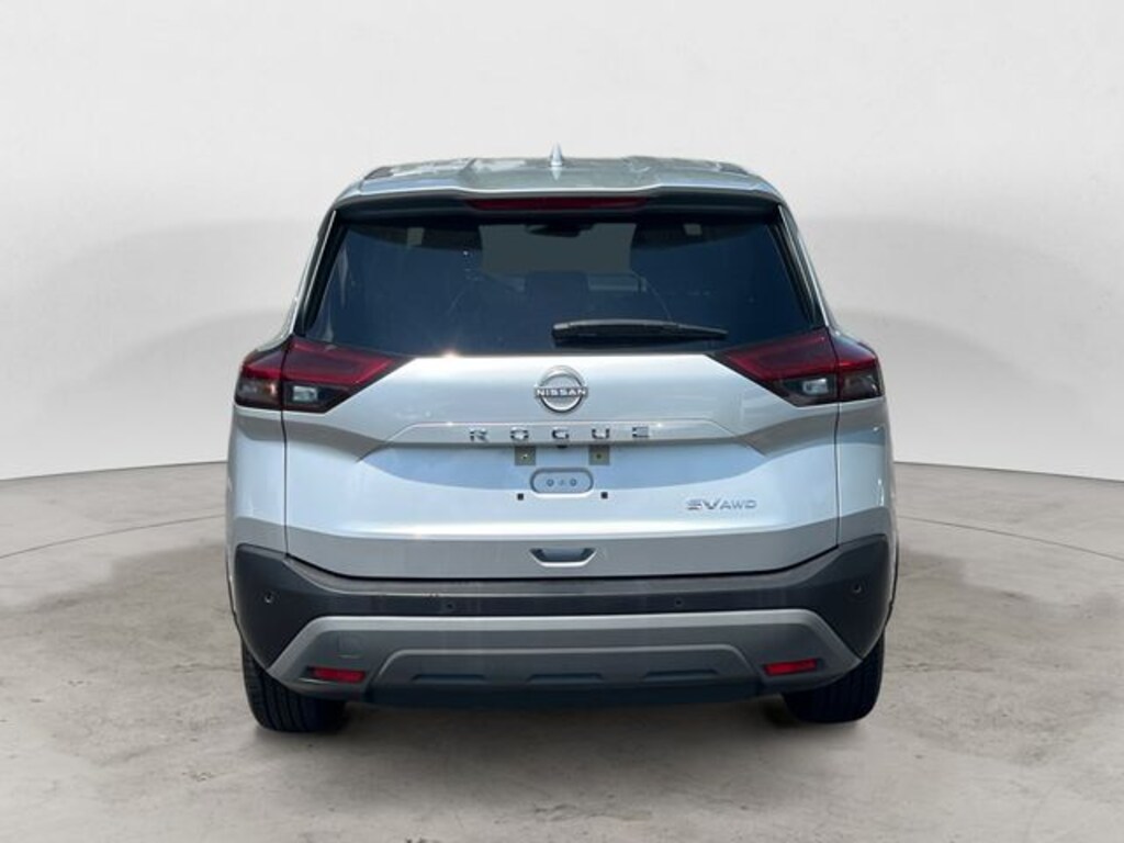 Used 2023 Nissan Rogue SV SUV