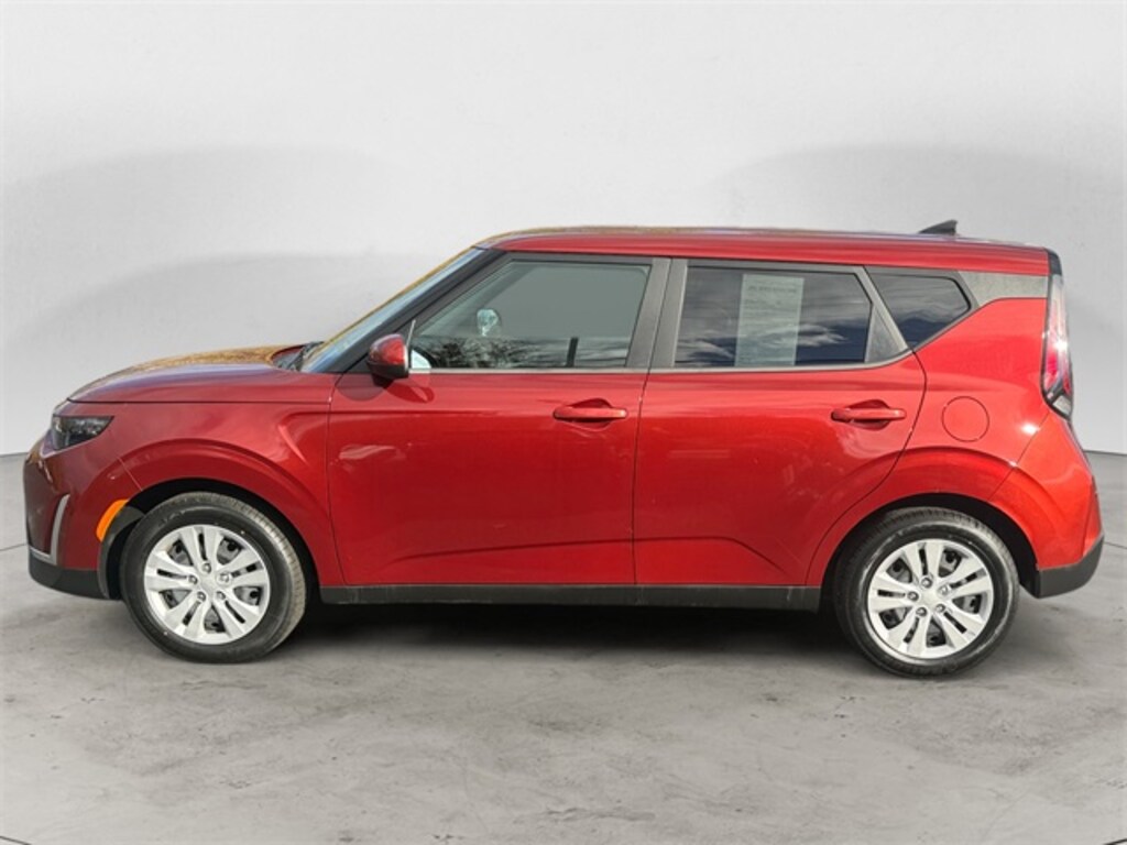 Used 2023 Kia Soul LX Hatchback
