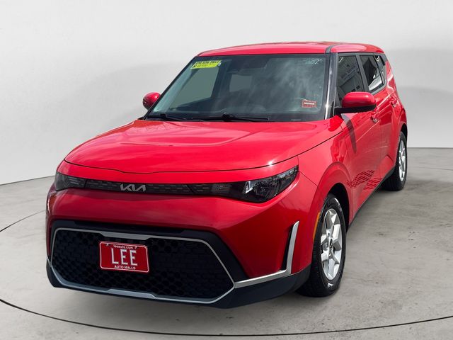 2023 Kia Soul 2.0L LX IVT's photo
