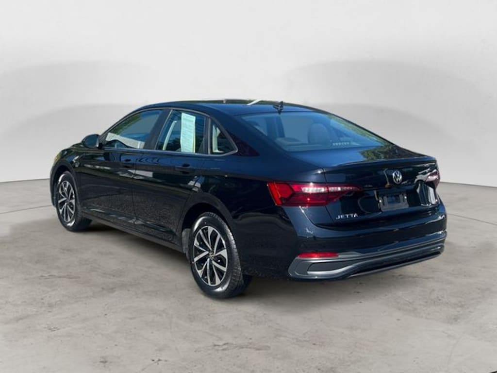 Used 2024 Volkswagen Jetta 1.5T S Sedan
