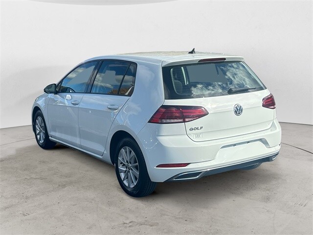 2019 Volkswagen Golf S photo 3