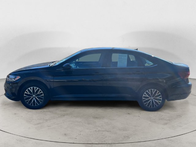 Used 2021 Volkswagen Jetta R-Line Sedan