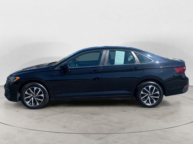 3VW5M7BU8RM079587