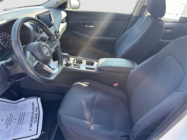 2022 Nissan Sentra SV photo 3