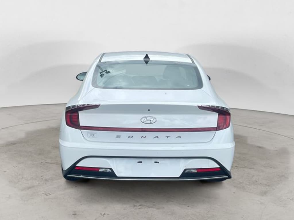Used 2023 Hyundai Sonata SE Sedan