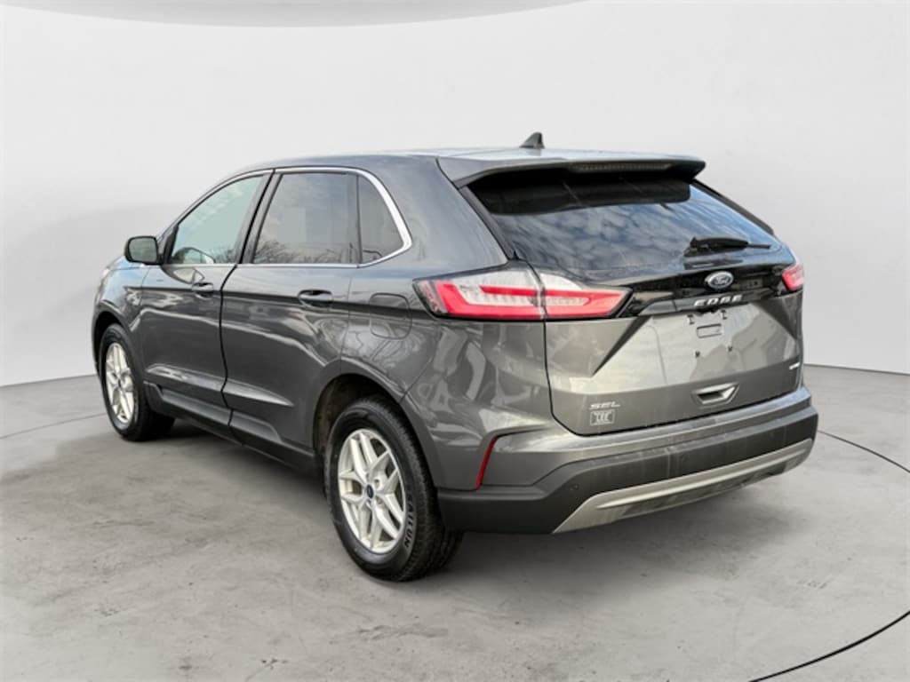 Used 2022 Ford Edge SEL SUV
