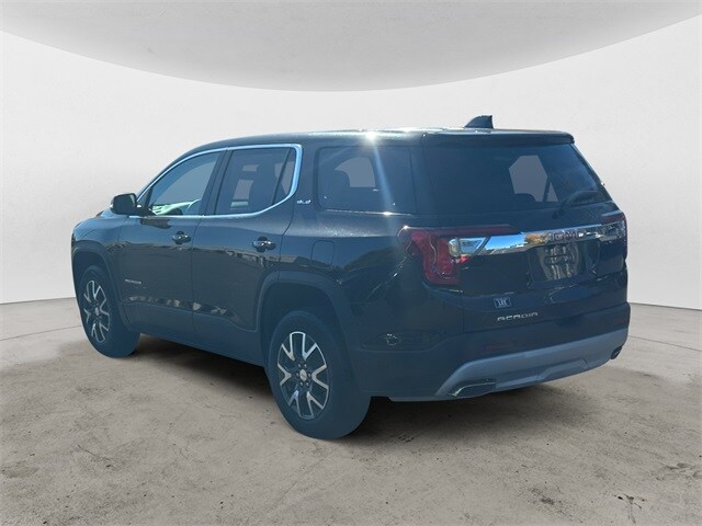 2023 Gmc Acadia SLE photo 3