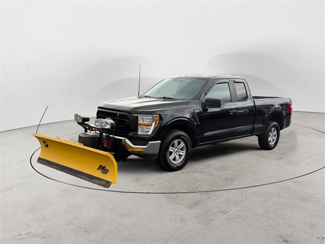 2021 Ford F-150 XL's photo