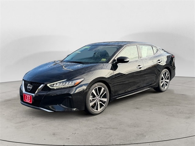 2023 Nissan Maxima Sedan 