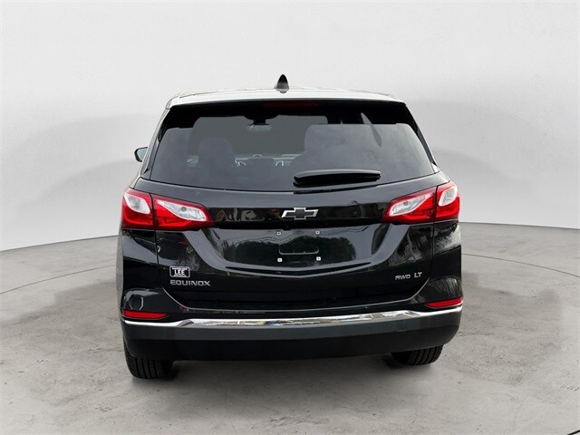 2021 Chevrolet Equinox LT photo 3