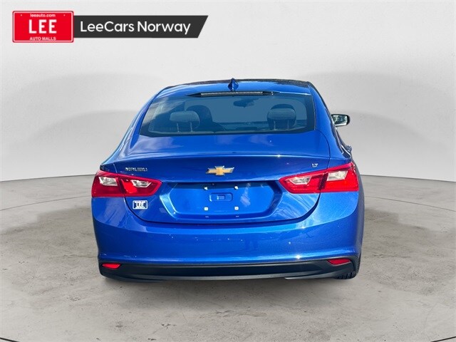 2023 Chevrolet Malibu 1LT photo 4