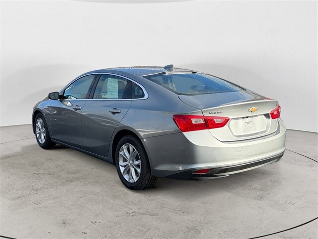 2024 Chevrolet Malibu 1LT photo 3