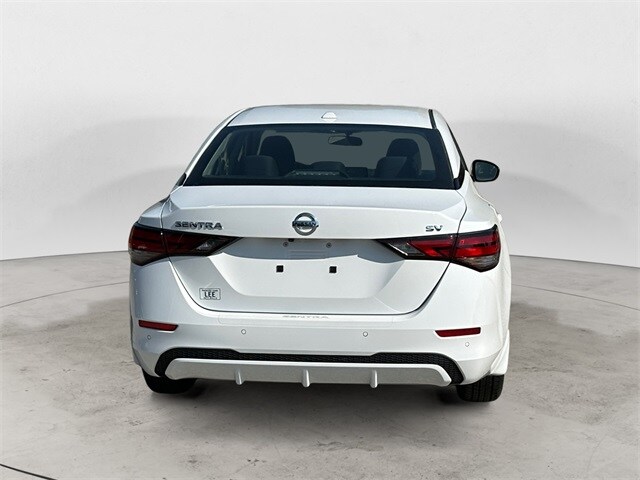 2022 Nissan Sentra SV photo 4