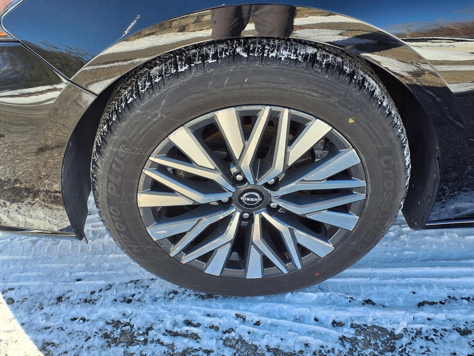 used 2024 Nissan Altima car, priced at $19,777