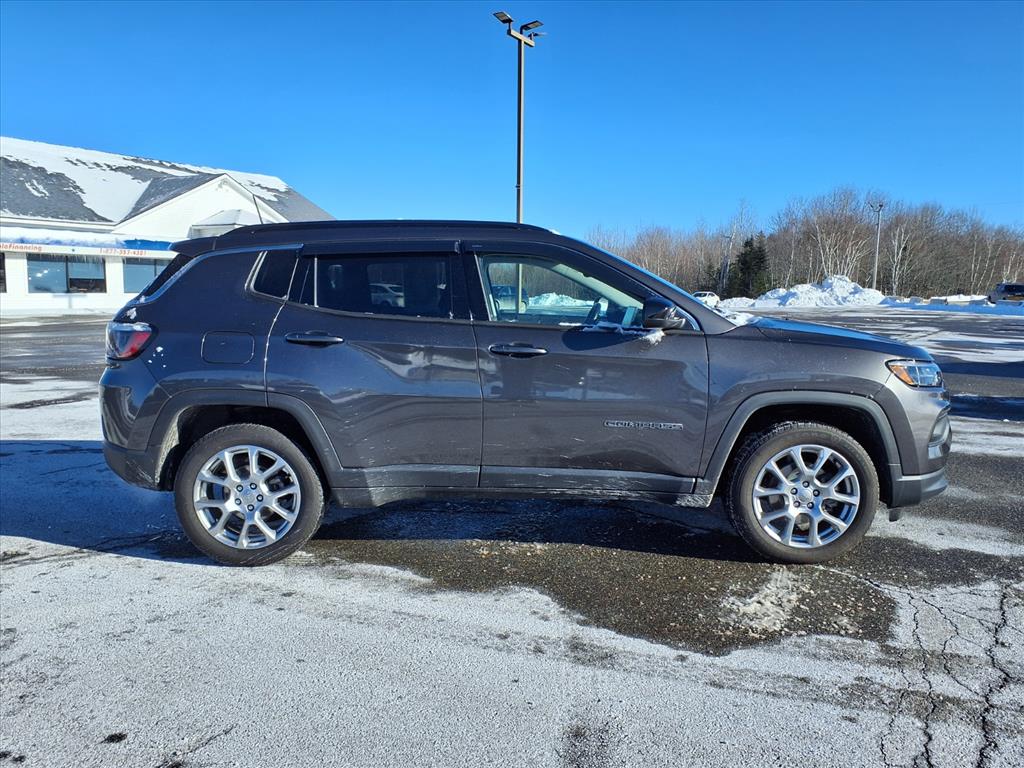 used 2022 Jeep Compass car, priced at $24,995
