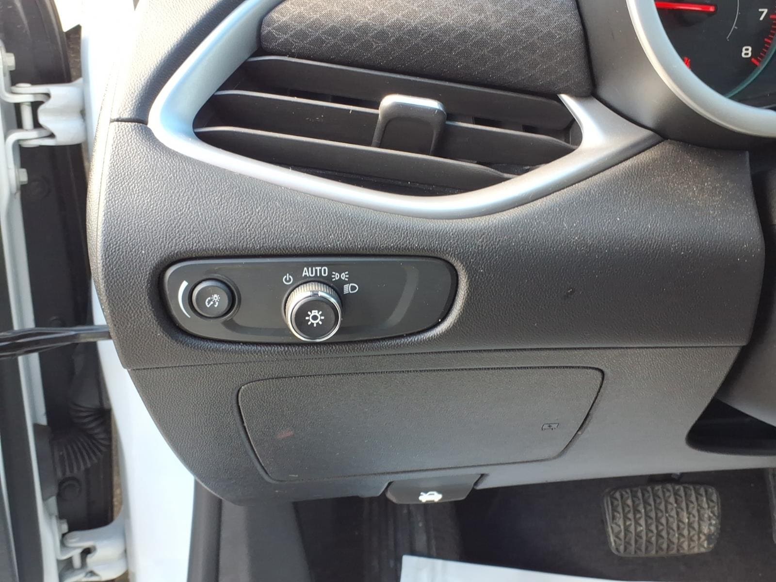 used 2024 Chevrolet Malibu car, priced at $21,333