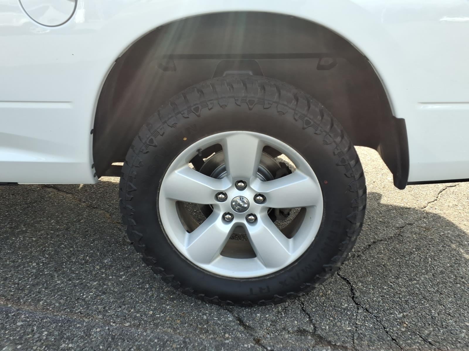 used 2024 Ram 1500 Classic car, priced at $31,998